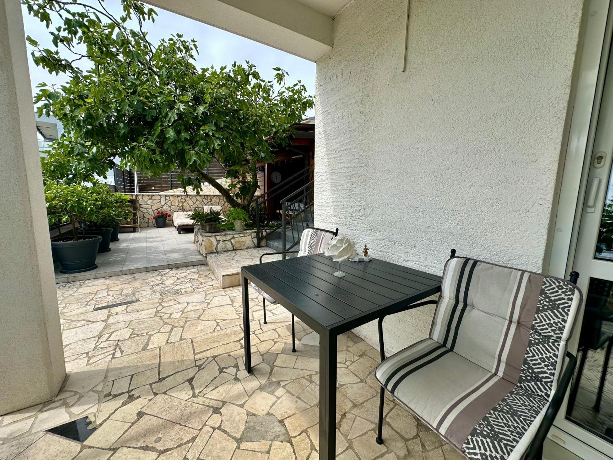 Apartmani Jasminka Dramalj Exterior foto
